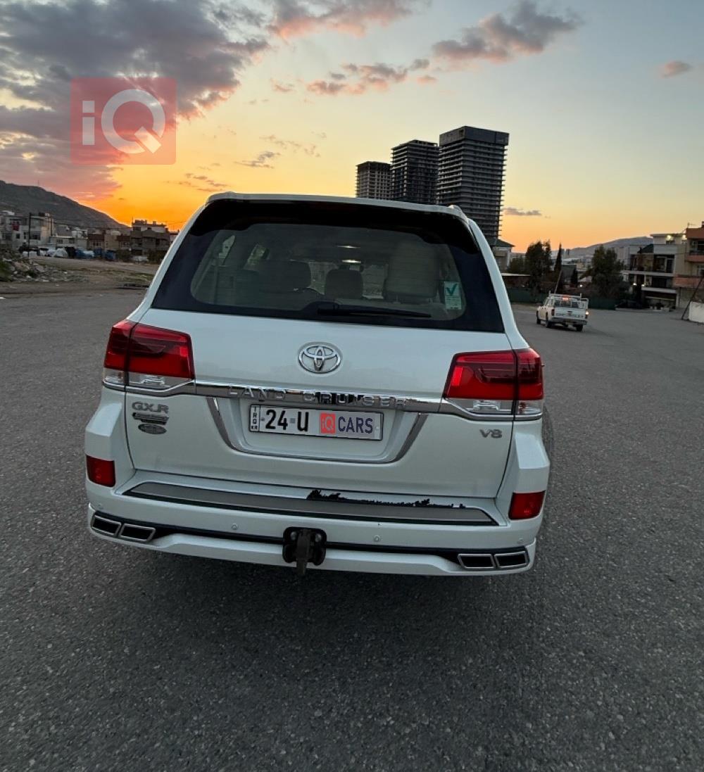 تويوتا لاندكروزر